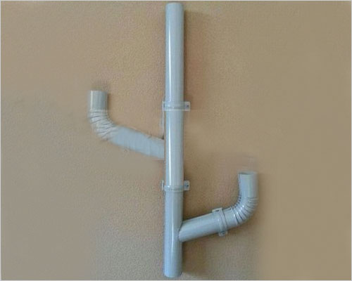 空调冷凝水排水系统冷凝水管内外壁均有户外专用聚酯防腐涂层,从内而外保护产品,防腐性能很好.